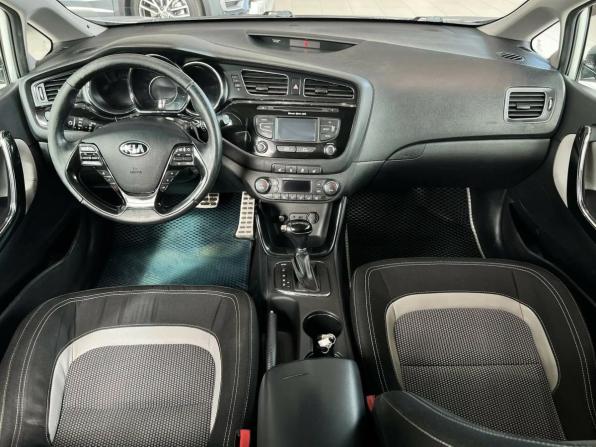 Kia Ceed II с пробегом 2013 года, цена 1 095 000 рублей, 185749 км, хэтчбек, Автокод Объявления