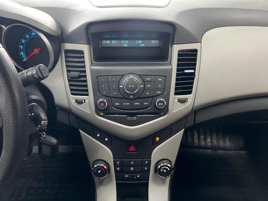 Chevrolet Cruze I Казань  - изображение 13