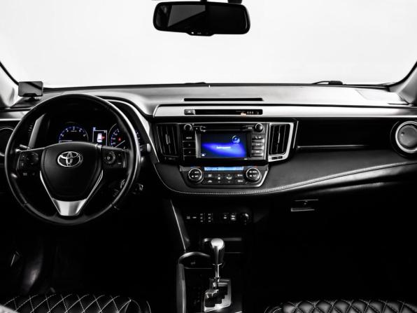 Toyota RAV4 IV (XA40) Рестайлинг с пробегом 2016 года, цена 2 270 000 рублей, 78779 км, внедорожник, Автокод Объявления
