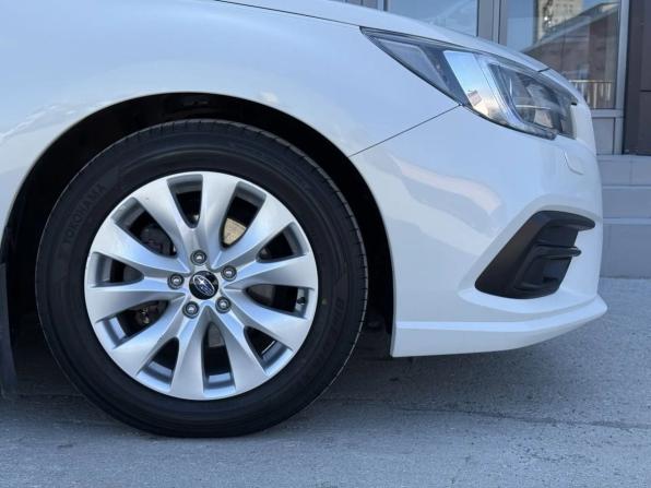 Subaru Legacy VI Рестайлинг с пробегом 2018 года, цена 1 680 000 рублей, 195687 км, седан, Автокод Объявления