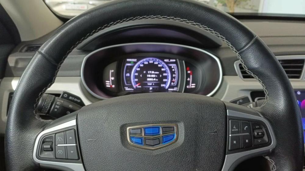 Geely Atlas I Вологда  - изображение 29
