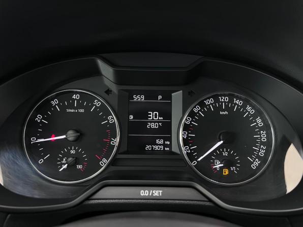 Skoda Octavia III (A7) с пробегом 2014 года, цена 1 299 000 рублей, 207908 км, лифтбек, Автокод Объявления