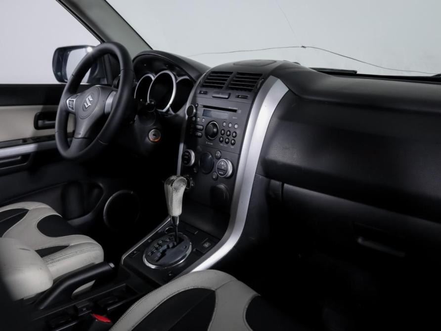 Suzuki Grand Vitara II Рестайлинг Москва  - изображение 9