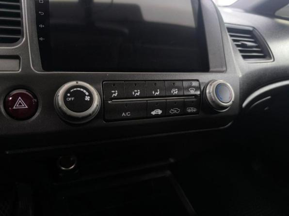 Honda Civic VIII Рестайлинг с пробегом 2010 года, цена 698 226 рублей, 205000 км, седан, Автокод Объявления