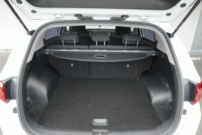 Kia Sportage IV Рестайлинг с пробегом 2020 года, цена 2 415 000 рублей, 61936 км, внедорожник, Автокод Объявления