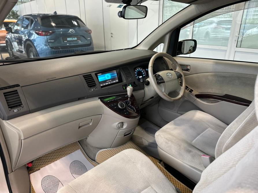 Toyota ISis I Рестайлинг Санкт-Петербург  - изображение 31