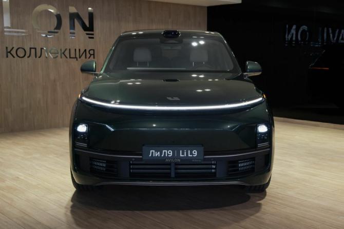 Новый Li Auto (Lixiang) L9 I Рестайлинг 2026 года, цена 12 090 000 рублей, внедорожник, Автокод Объявления
