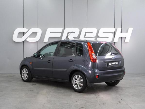 Ford Fiesta Mk5 с пробегом 2008 года, цена 549 000 рублей, 231308 км, хэтчбек, Автокод Объявления