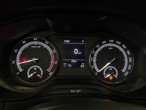 Skoda Karoq I с пробегом 2021 года, цена 1 997 000 рублей, 157719 км, внедорожник, Автокод Объявления