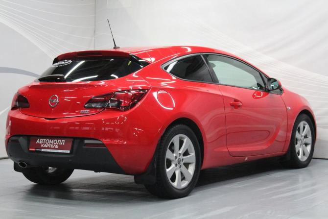 Opel Astra J Рестайлинг с пробегом 2012 года, цена 999 000 рублей, 137469 км, хэтчбек, Автокод Объявления