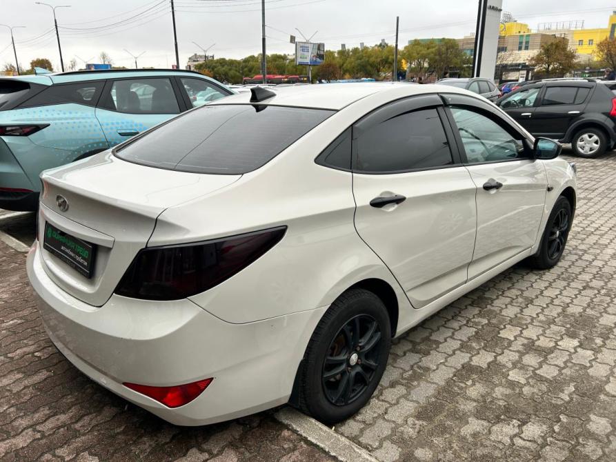 Hyundai Solaris I Рестайлинг Череповец  - изображение 6