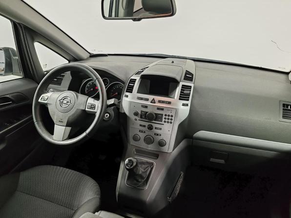 Opel Zafira B Рестайлинг с пробегом 2014 года, цена 999 000 рублей, 104912 км, компактвэн, Автокод Объявления