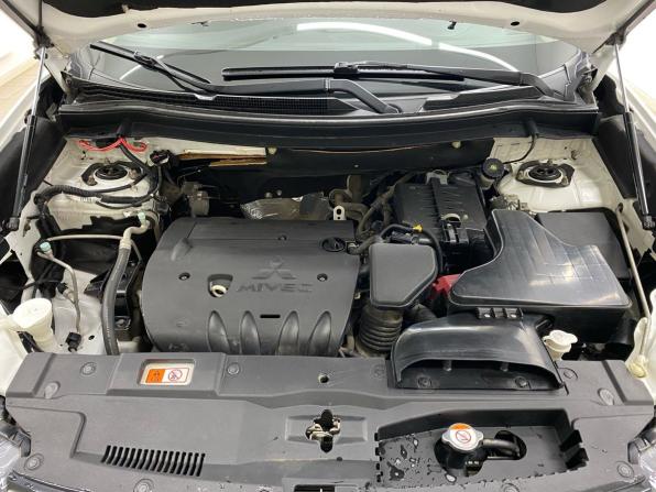 Mitsubishi Outlander III Рестайлинг 2 с пробегом 2015 года, цена 1 650 000 рублей, 176461 км, внедорожник, Автокод Объявления