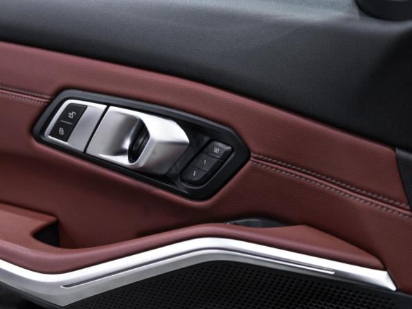 BMW 3 серии VII (G2x) с пробегом 2021 года, цена 4 149 000 рублей, 87182 км, седан, Автокод Объявления