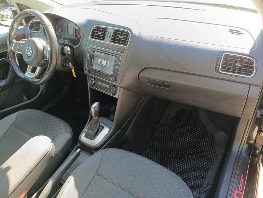 Volkswagen Polo V Рестайлинг Санкт-Петербург  - изображение 10
