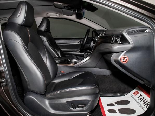 Toyota Camry VIII (XV70) с пробегом 2019 года, цена 2 840 000 рублей, 143001 км, седан, Автокод Объявления
