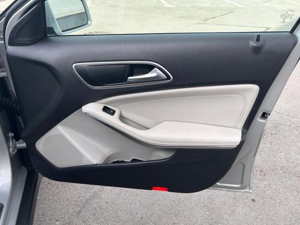 Mercedes-Benz GLA I (X156) с пробегом 2015 года, цена 1 885 000 рублей, 140223 км, внедорожник, Автокод Объявления