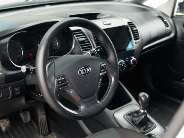 Kia Cerato III с пробегом 2013 года, цена 740 000 рублей, 203228 км, седан, Автокод Объявления