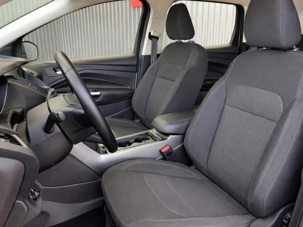 Ford Kuga II Рестайлинг с пробегом 2019 года, цена 1 597 000 рублей, 136459 км, внедорожник, Автокод Объявления