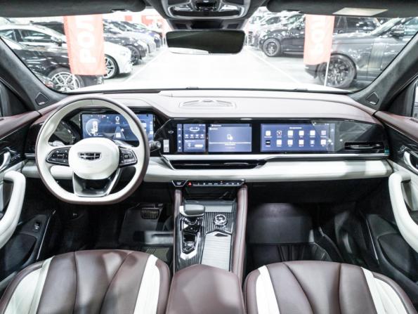 Geely Monjaro I с пробегом 2022 года, цена 3 049 000 рублей, 31300 км, внедорожник, Автокод Объявления