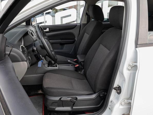 Ford Focus II Рестайлинг с пробегом 2011 года, цена 770 000 рублей, 198737 км, хэтчбек, Автокод Объявления