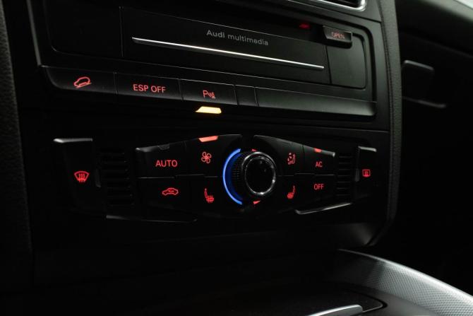 Audi Q5 I (8R) с пробегом 2010 года, цена 1 850 000 рублей, 89732 км, внедорожник, Автокод Объявления