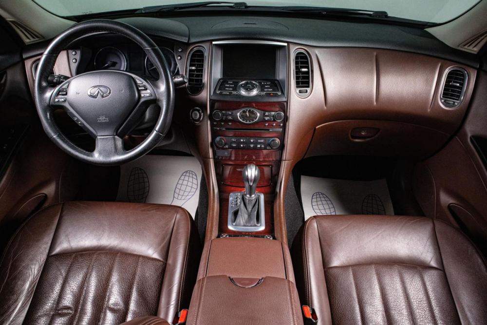 Infiniti QX50 I Рестайлинг Сургут  - изображение 17