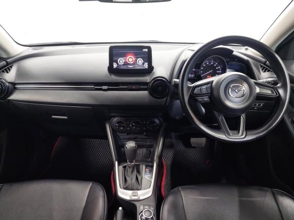 Mazda 2 III (DJ) Рестайлинг с пробегом 2020 года, цена 1 365 000 рублей, 130000 км, хэтчбек, Автокод Объявления
