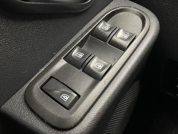 Renault Duster I Рестайлинг с пробегом 2016 года, цена 1 297 000 рублей, 125421 км, внедорожник, Автокод Объявления