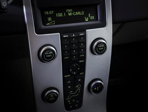 Volvo C30 I Рестайлинг с пробегом 2011 года, цена 783 000 рублей, 218250 км, хэтчбек, Автокод Объявления