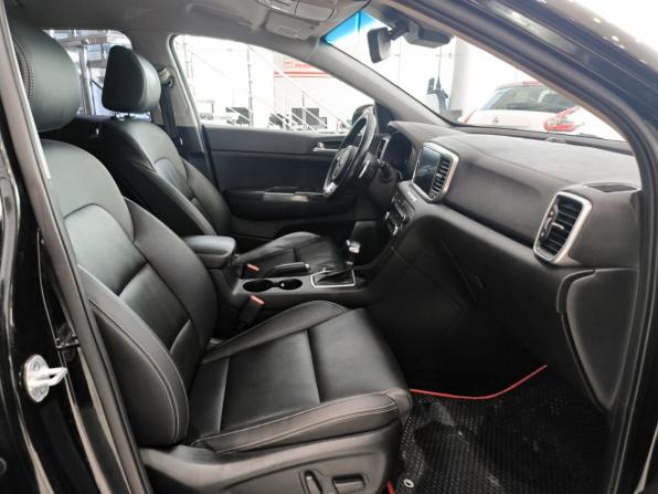Kia Sportage IV Рестайлинг с пробегом 2019 года, цена 1 850 000 рублей, 128495 км, внедорожник, Автокод Объявления