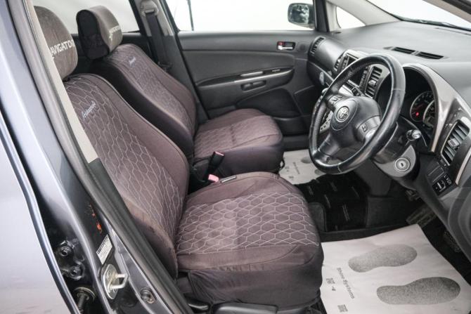 Toyota Wish I с пробегом 2004 года, цена 849 000 рублей, 215000 км, компактвэн, Автокод Объявления
