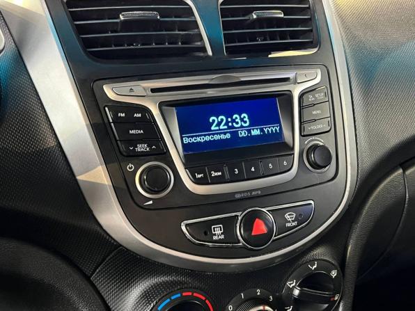 Hyundai Solaris I Рестайлинг с пробегом 2015 года, цена 860 000 рублей, 122996 км, седан, Автокод Объявления