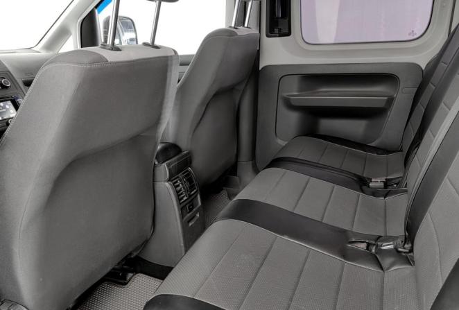 Volkswagen Caddy III Рестайлинг с пробегом 2012 года, цена 1 220 000 рублей, 324372 км, компактвэн, Автокод Объявления