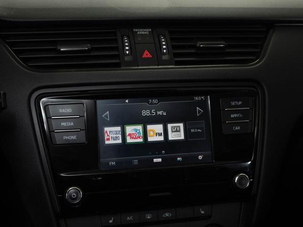 Skoda Octavia III (A7) Рестайлинг с пробегом 2019 года, цена 1 731 000 рублей, 97000 км, лифтбек, Автокод Объявления