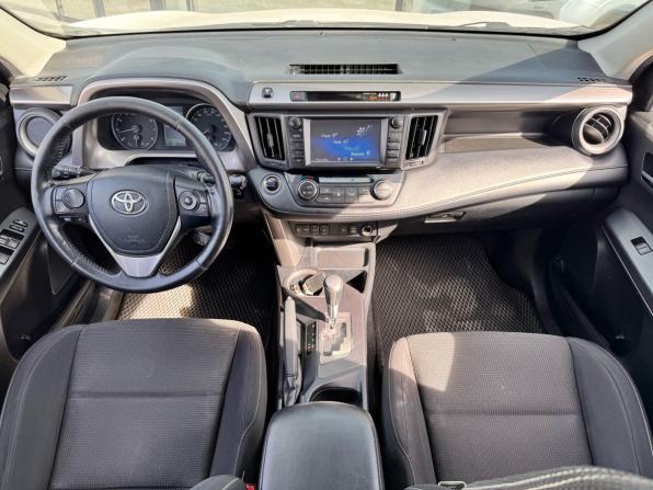 Toyota RAV4 IV (XA40) Рестайлинг с пробегом 2018 года, цена 2 270 000 рублей, 133127 км, внедорожник, Автокод Объявления