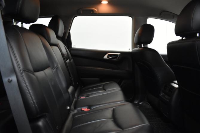 Nissan Pathfinder IV с пробегом 2015 года, цена 1 740 000 рублей, 197654 км, внедорожник, Автокод Объявления