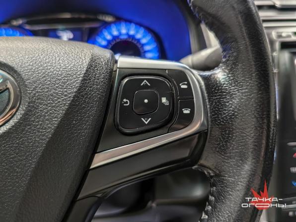 Toyota Camry VII (XV50) Рестайлинг с пробегом 2016 года, цена 2 218 000 рублей, 121000 км, седан, Автокод Объявления