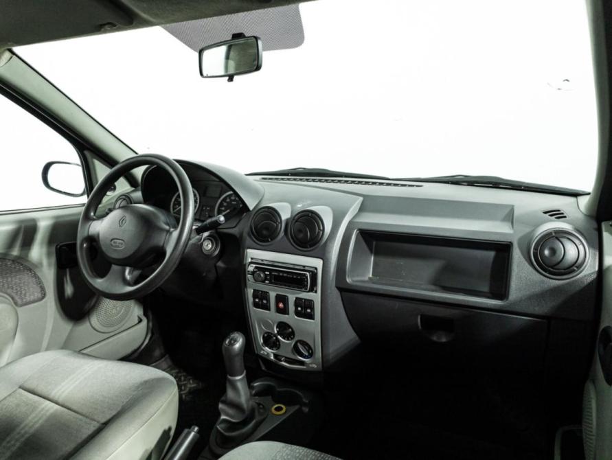 Renault Logan I Санкт-Петербург  - изображение 9