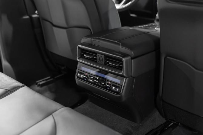 Новый Lexus LX IV 2025 года, цена 18 850 000 рублей, внедорожник, Автокод Объявления