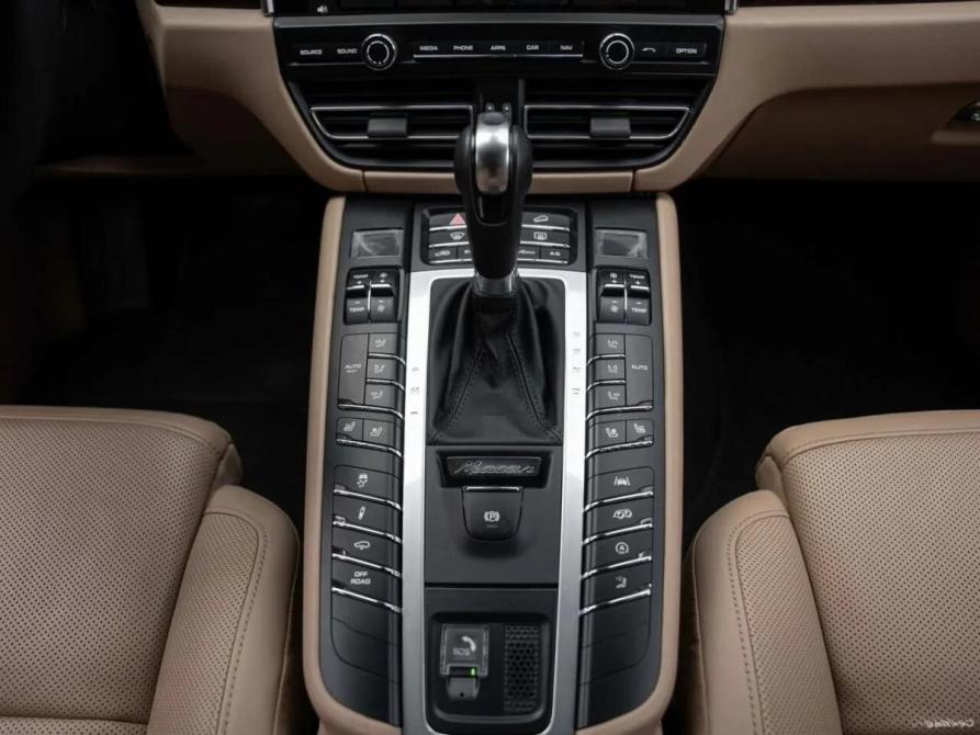 Porsche Macan I Рестайлинг Москва  - изображение 21