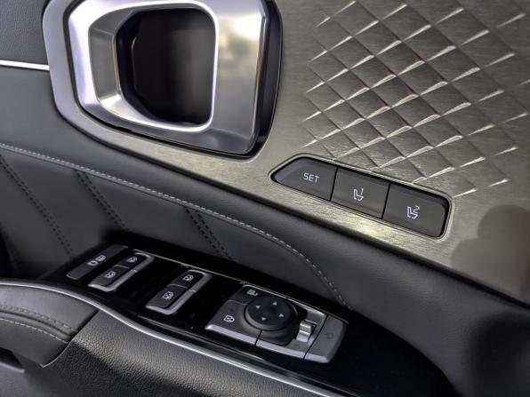 Kia Sorento IV с пробегом 2023 года, цена 4 510 000 рублей, 36152 км, внедорожник, Автокод Объявления