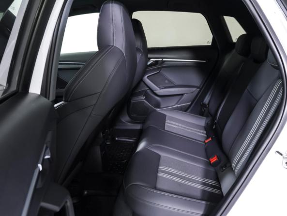 Audi A3 IV (8Y) с пробегом 2021 года, цена 2 804 000 рублей, 75494 км, хэтчбек, Автокод Объявления
