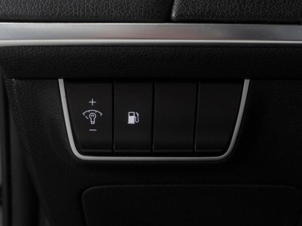 Kia Stinger I с пробегом 2018 года, цена 2 600 000 рублей, 178809 км, лифтбек, Автокод Объявления