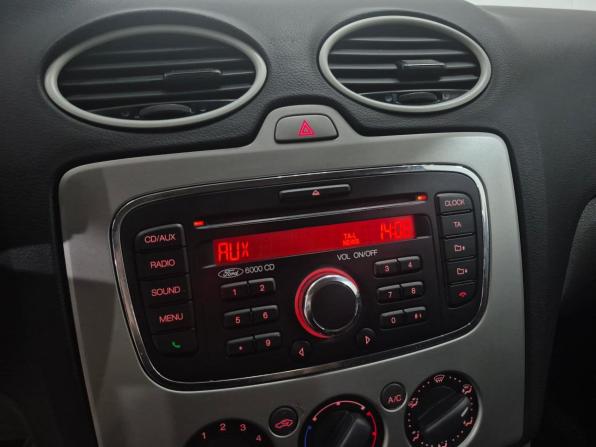 Ford Focus II Рестайлинг с пробегом 2011 года, цена 395 000 рублей, 250499 км, седан, Автокод Объявления
