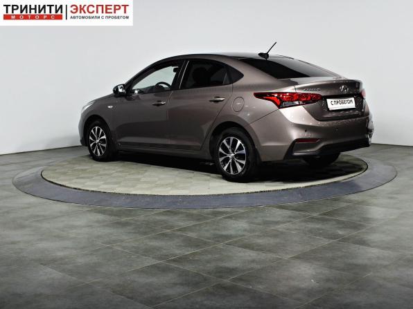 Hyundai Solaris II с пробегом 2018 года, цена 1 338 000 рублей, 140599 км, седан, Автокод Объявления