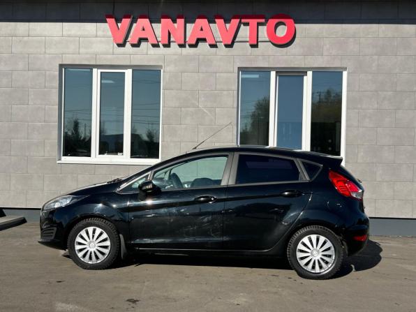 Ford Fiesta Mk6 Рестайлинг с пробегом 2016 года, цена 935 000 рублей, 112424 км, хэтчбек, Автокод Объявления