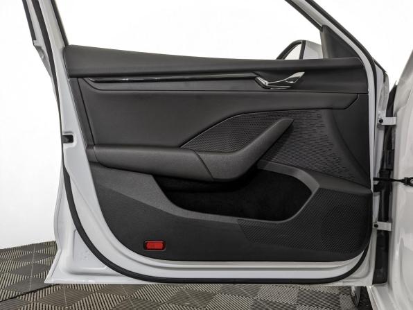 Skoda Octavia IV (A8) с пробегом 2021 года, цена 2 415 000 рублей, 73007 км, лифтбек, Автокод Объявления