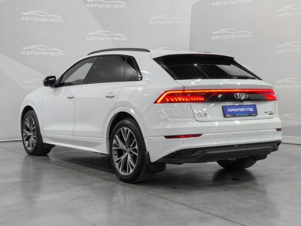 Audi Q8 I (4M) с пробегом 2019 года, цена 5 400 000 рублей, 101000 км, внедорожник, Автокод Объявления