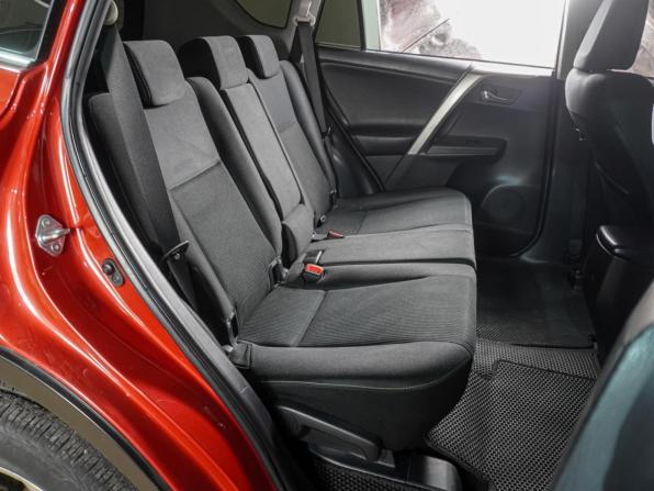 Toyota RAV4 IV (XA40) с пробегом 2014 года, цена 1 799 000 рублей, 184326 км, внедорожник, Автокод Объявления